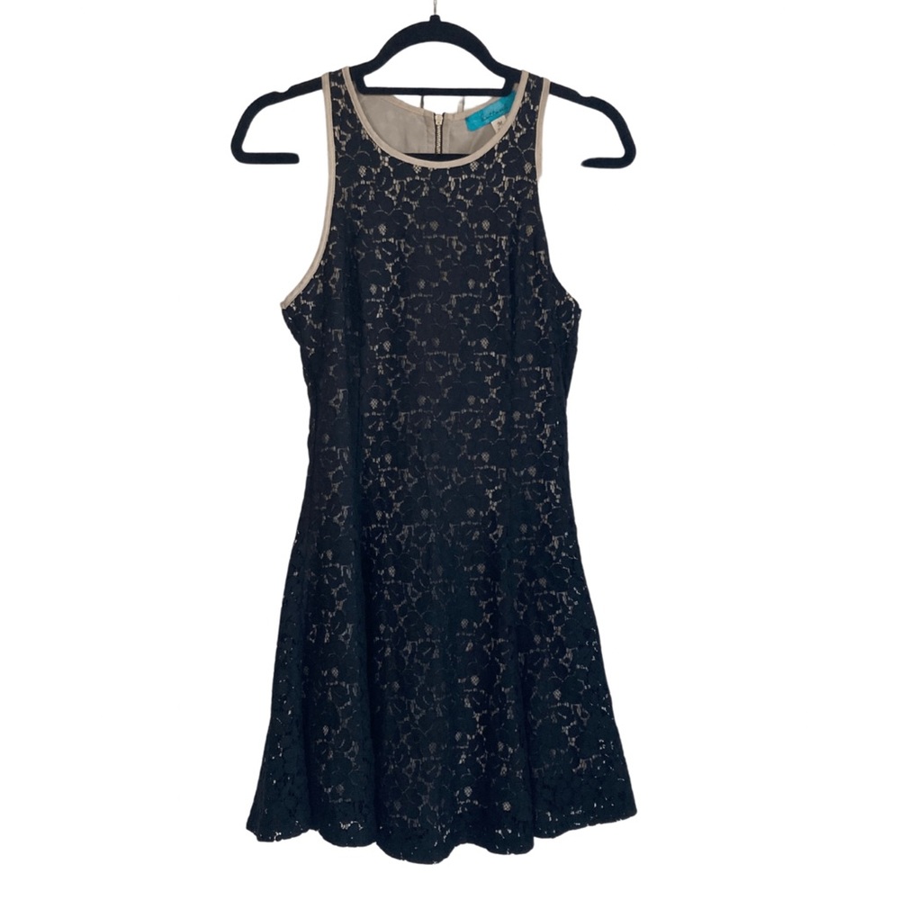Buttons Black Lace Cocktail Dress